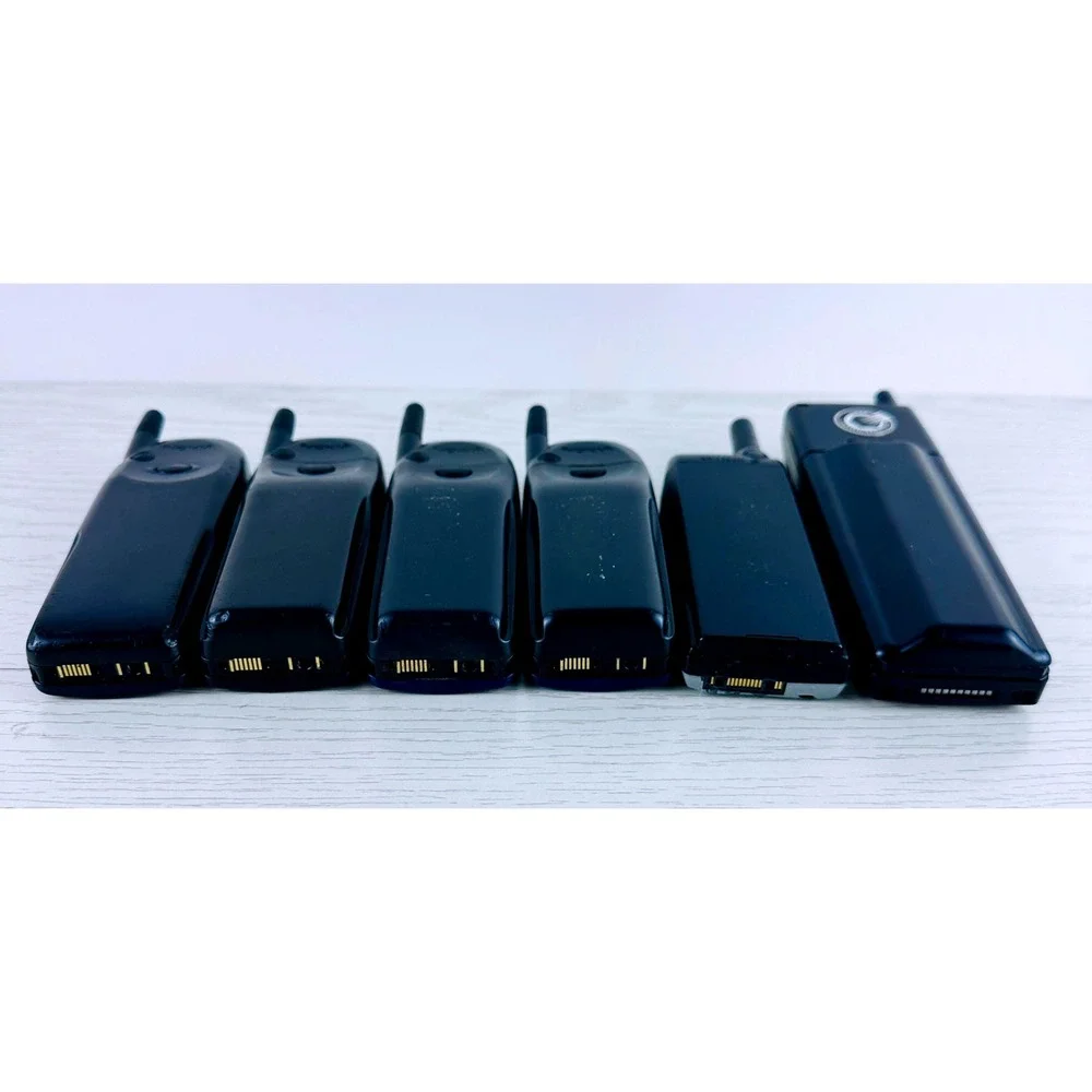 Vintage Nokia Ericsson Flip Phone Lot 12pc Retro Cell Phone Collection Prop Tech